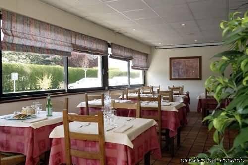 Kyriad Rennes Nord Hotel Restaurant billede